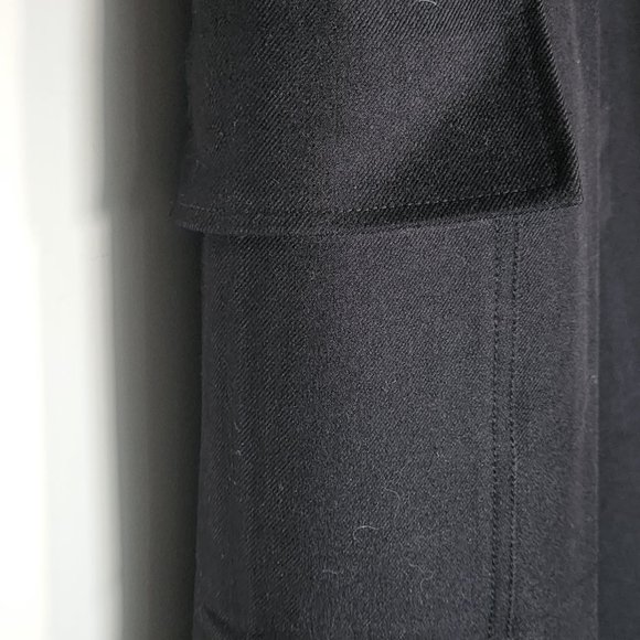 NEW High-rise trouser with cargo pockets - Picture 6 of 11